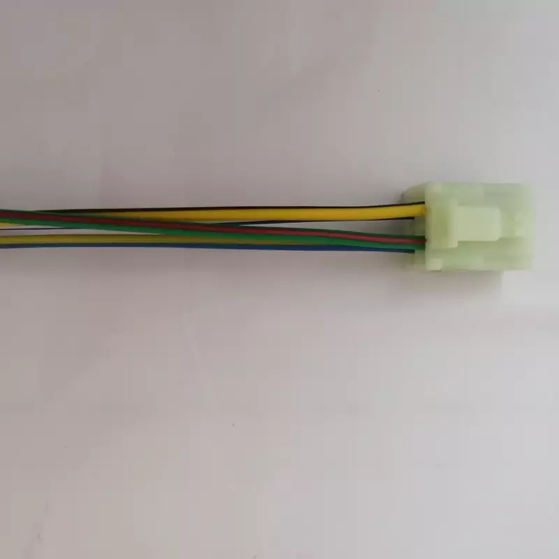 سوکت چهار فیش نری پراید (بسته ده عددی)