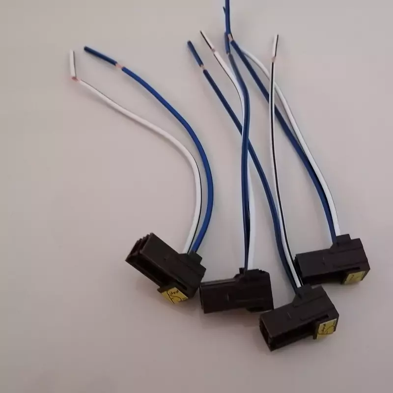 سوکت خطر پژو دو فیش